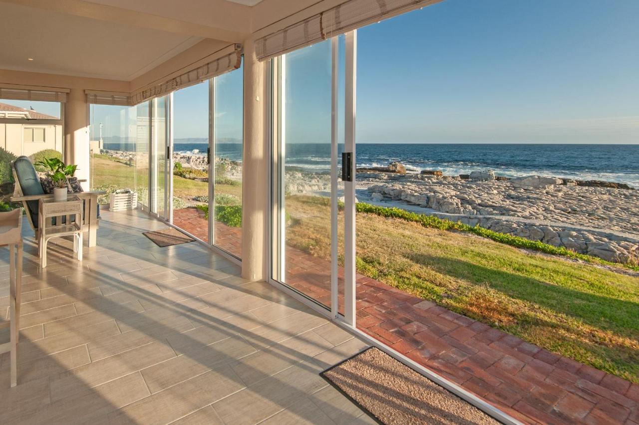 Hermanus Haven, Entire Home, On The Sea, Private Pool, Secure Kültér fotó