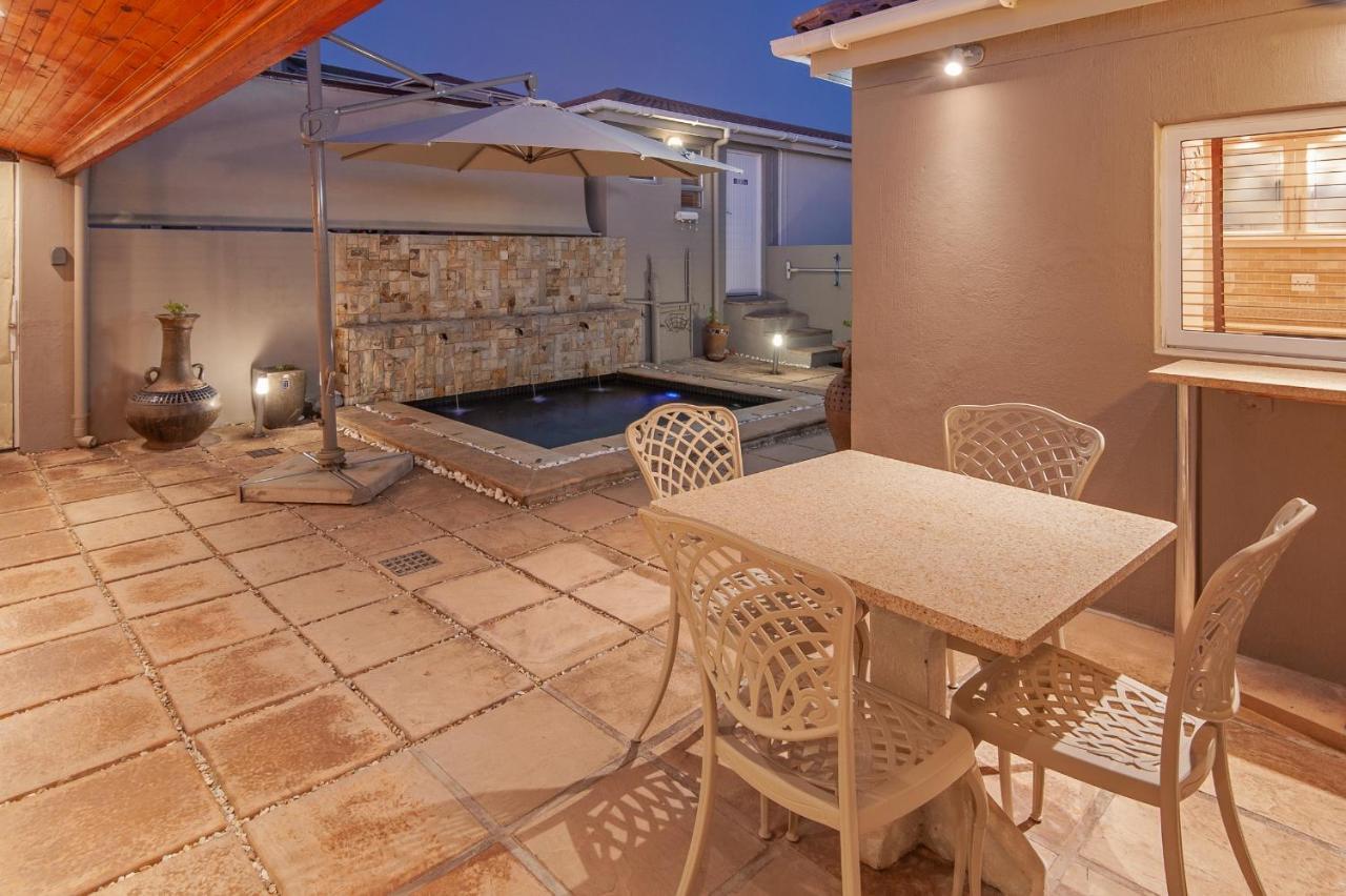 Hermanus Haven, Entire Home, On The Sea, Private Pool, Secure Kültér fotó